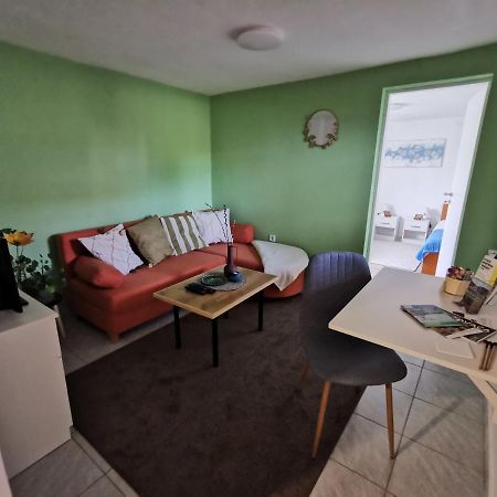 Studio Apartman Krosna Perusic Buitenkant foto